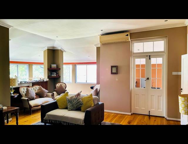 3 BEDROOM APARTMENT FOR SALE IN BULWER